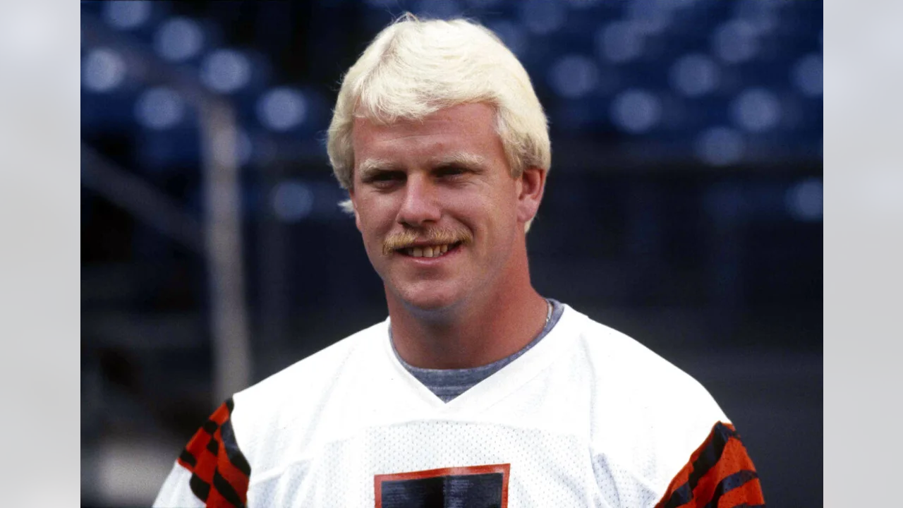 Boomer Esiason